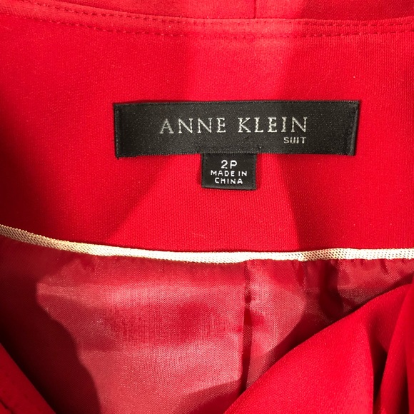 Anne Klein Suit Red Ruffle front tie waist sz 2P - Picture 3 of 7